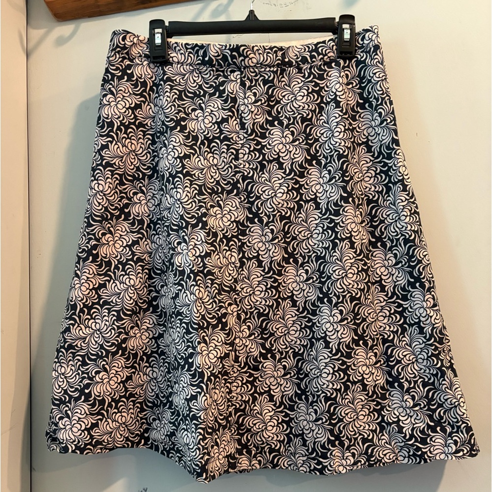 GAP Black and Cream A-Line Knee-Length Skirt Y2K Made in Srilanka